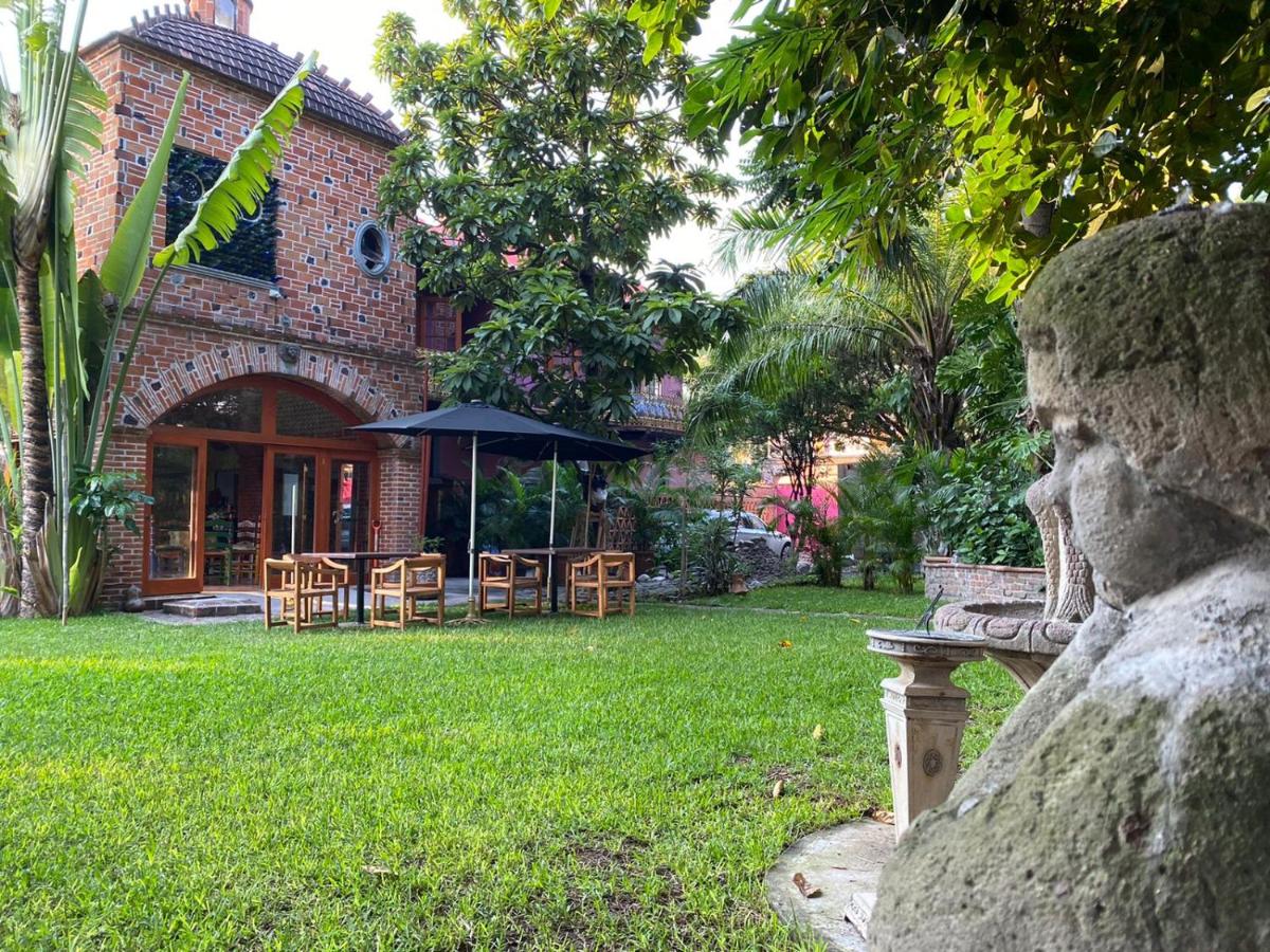 ETNICO LOCAL HOUSE - Housity
