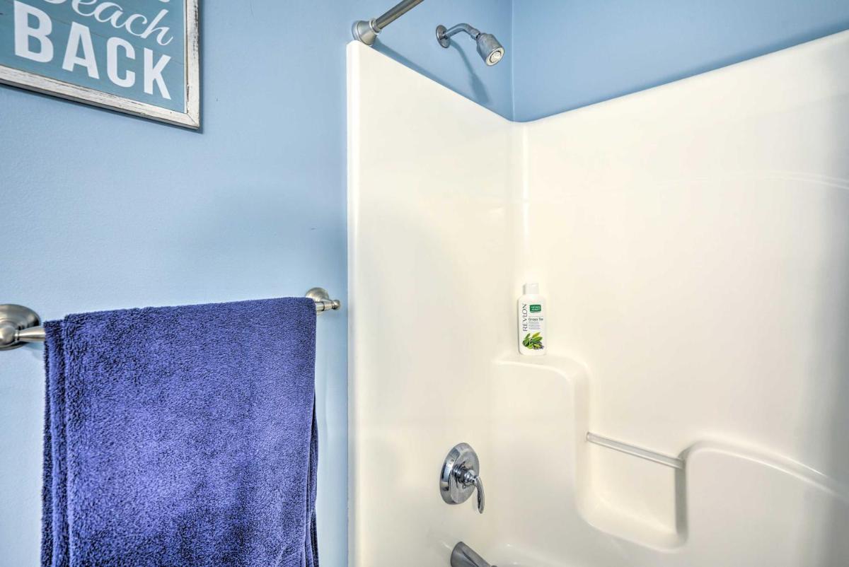 Walkable Seaside Heights Apt Near Beaches! - Housity
