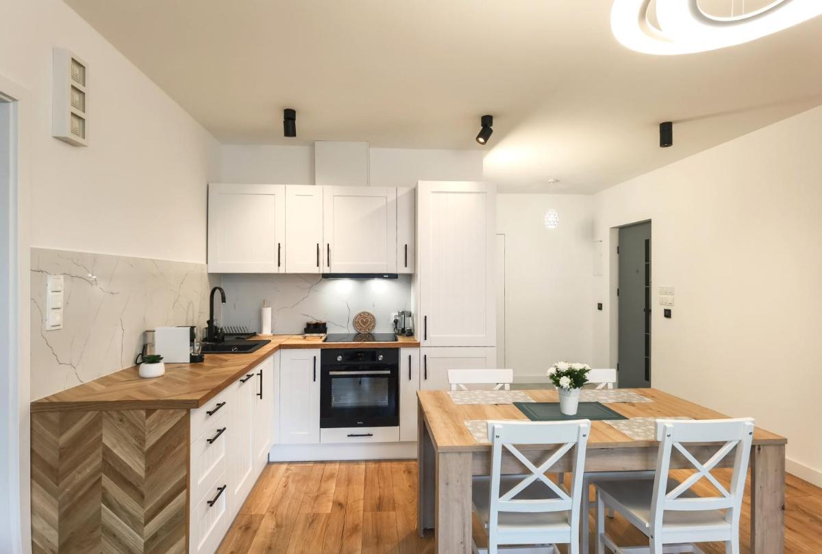 Apartament Green Forest - Housity