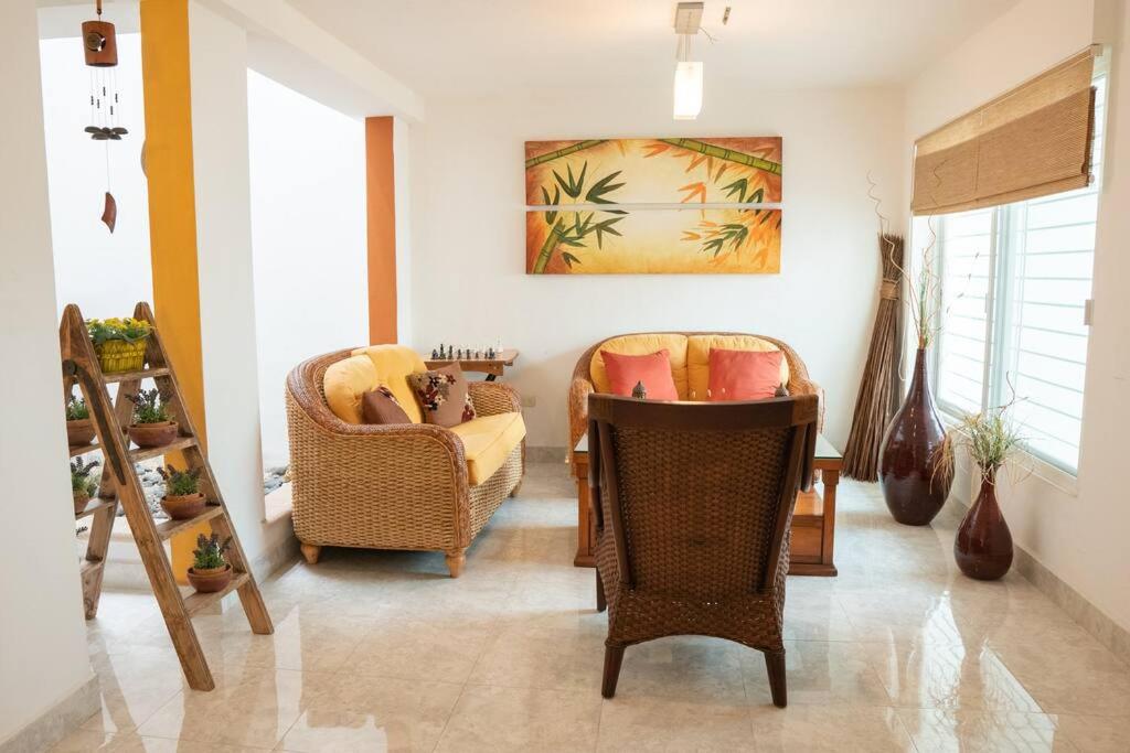 Casa completa con una habitación en Mérida - Housity