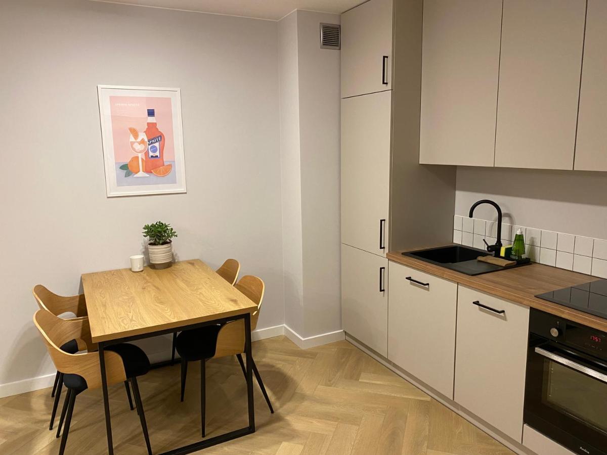 Apartament Przemysłowa - Housity