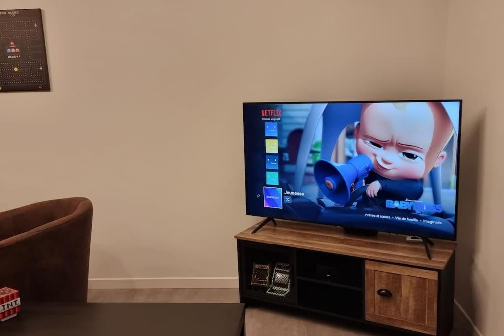 Belle Maison climatisée rénovée Pac-Man entre collègues, amis, famille - barbecue - Netflix - Prime - Baby foot 50cts - Housity