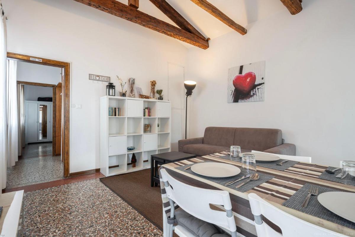 Suitetrails - Ca' Giorgia Balcony House