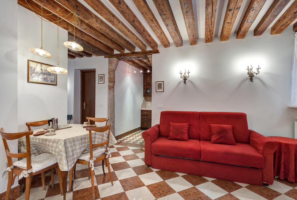 Suitetrails - Nice Venice Apartments in San Marco