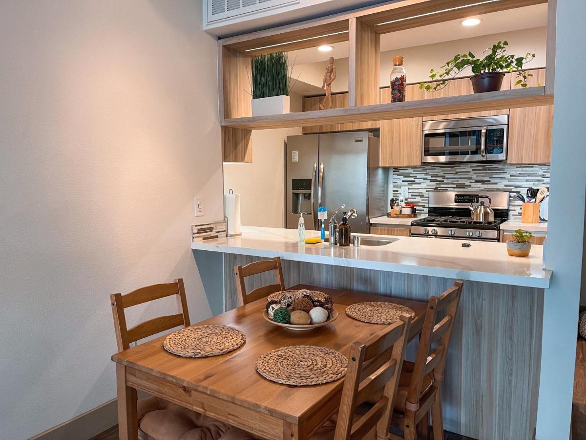 2BDR & parking 5-10min to Santa Monica Pier - Housity