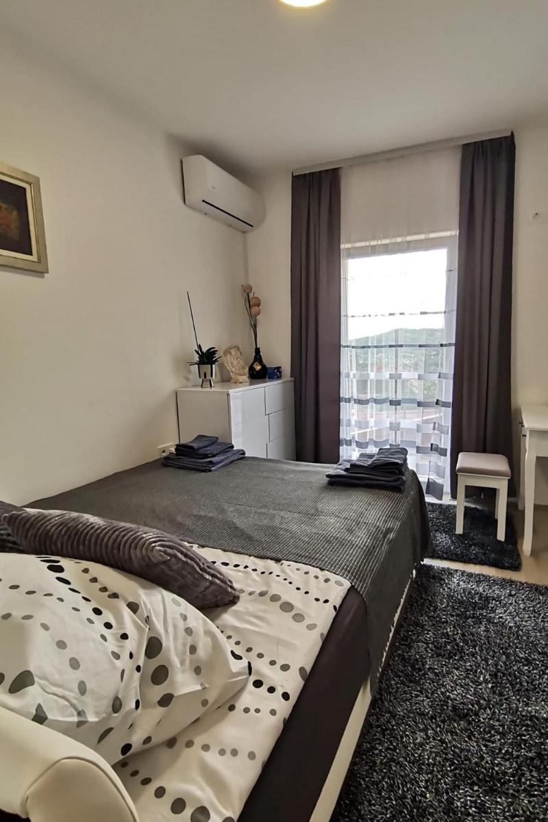 Holiday house with a parking space Zagreb - 20175 - Housity