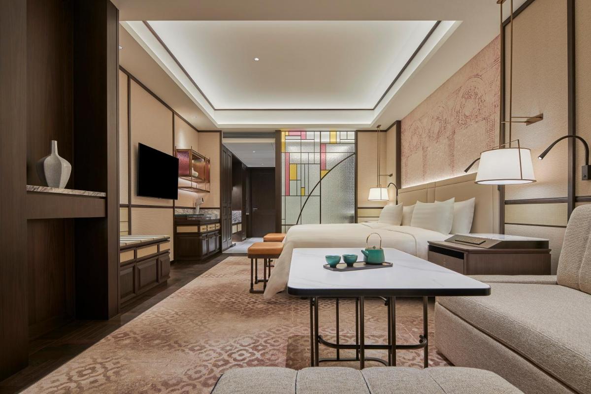 Shangri-La Qiantan, Shanghai - Housity