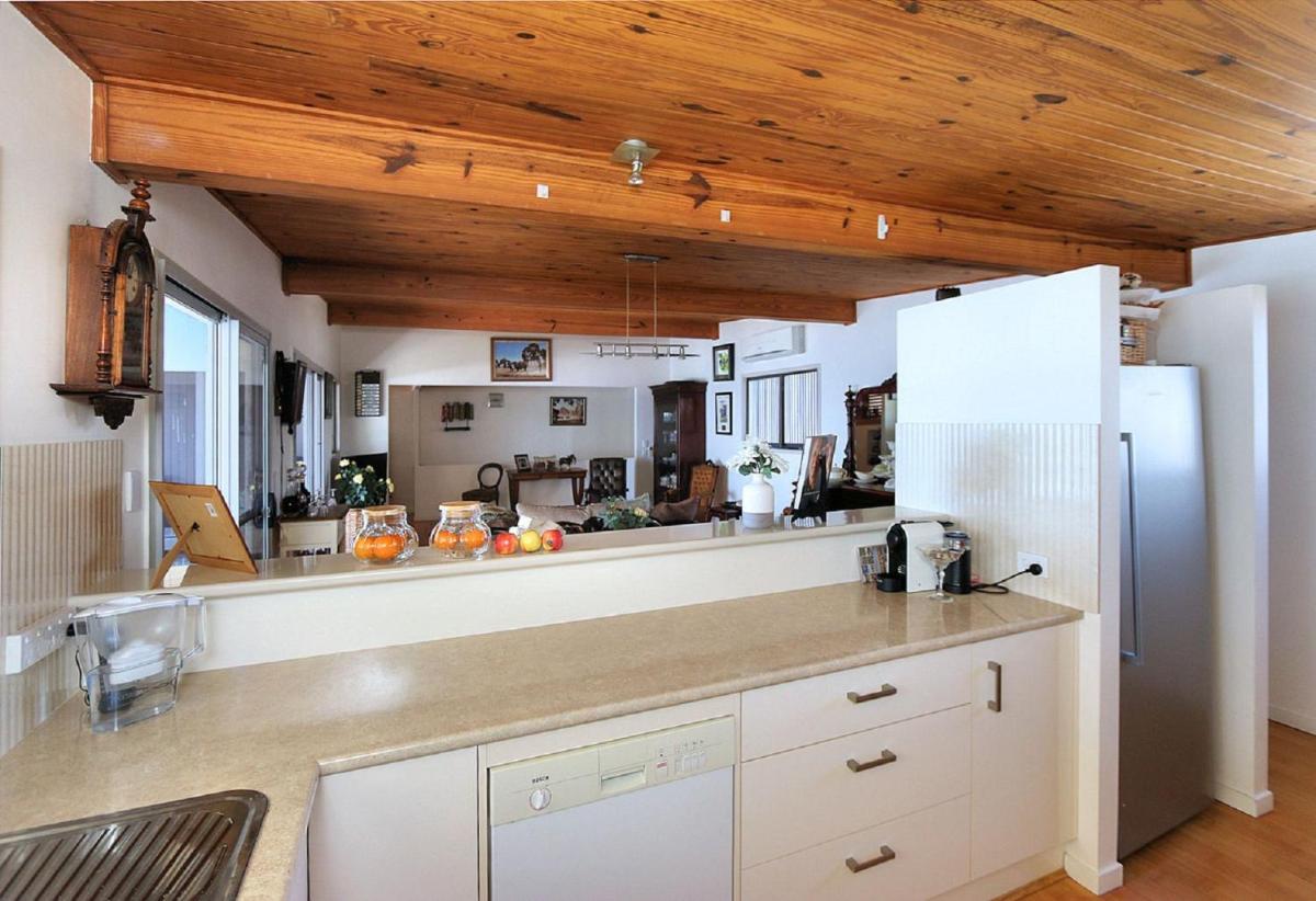 139 Woongarra Scenic Drive Bargara - Housity