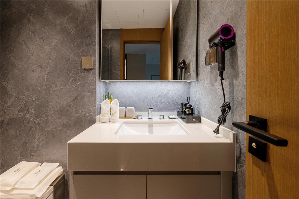 Suitetrails - Cres Asia Residence