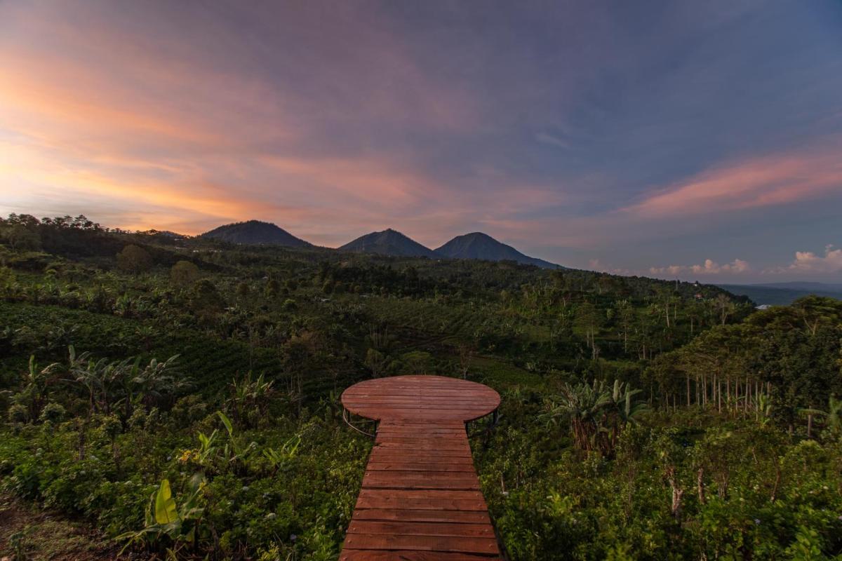 Suitetrails - Alam Kita Glamping & Plantation