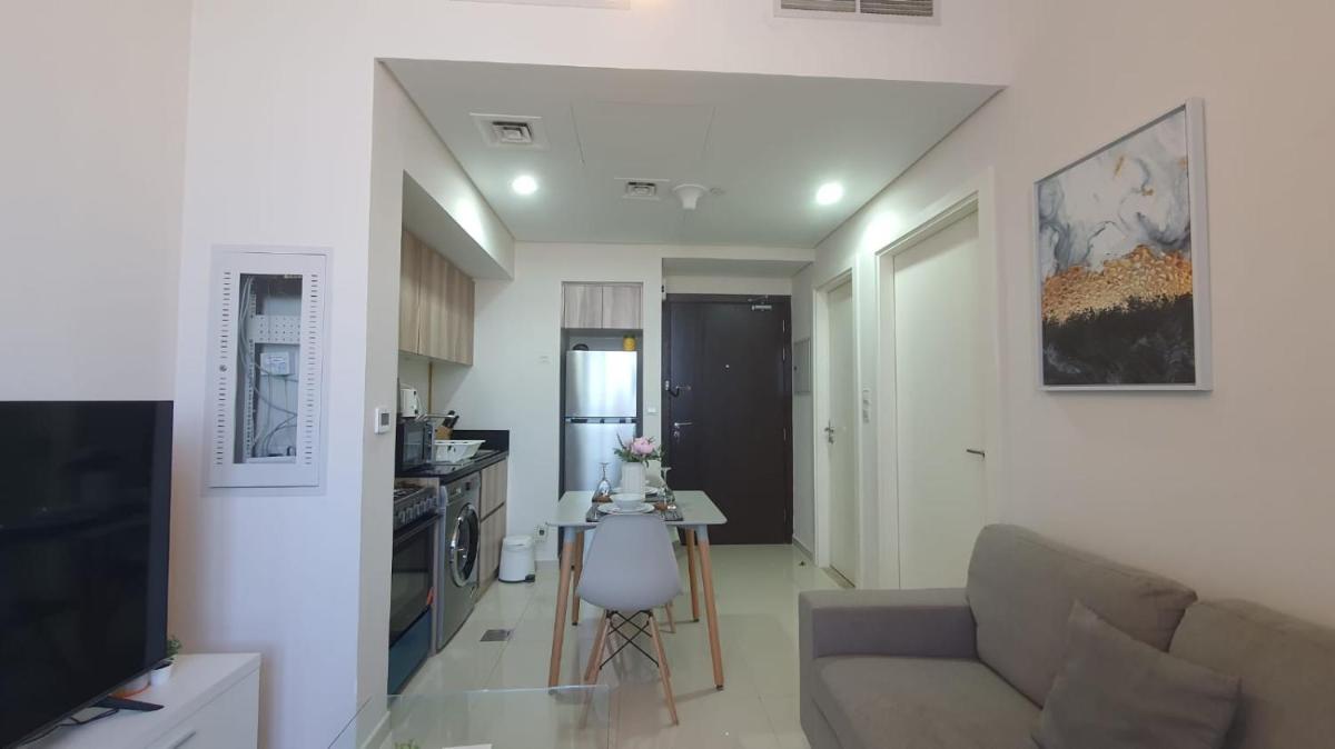 Suitetrails - Fully-furnished 1 Bedroom Apartment
