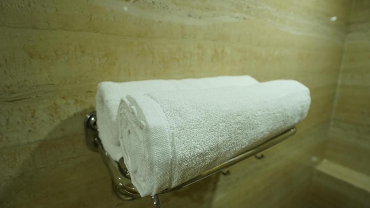 Hotel Malhar - Housity