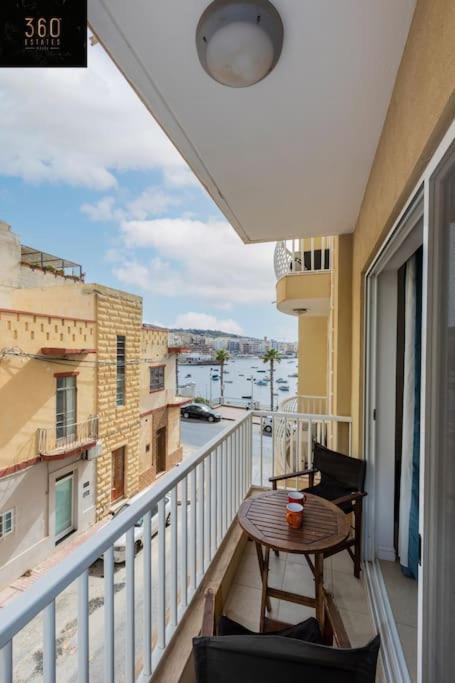 Beautiful, TOP NOTCH 1 BR APT just off the coast by 360 Estates - Housity