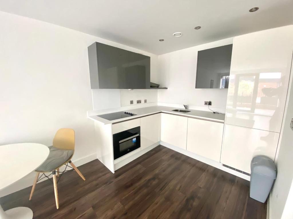 Luxe Opulent apartment - Housity