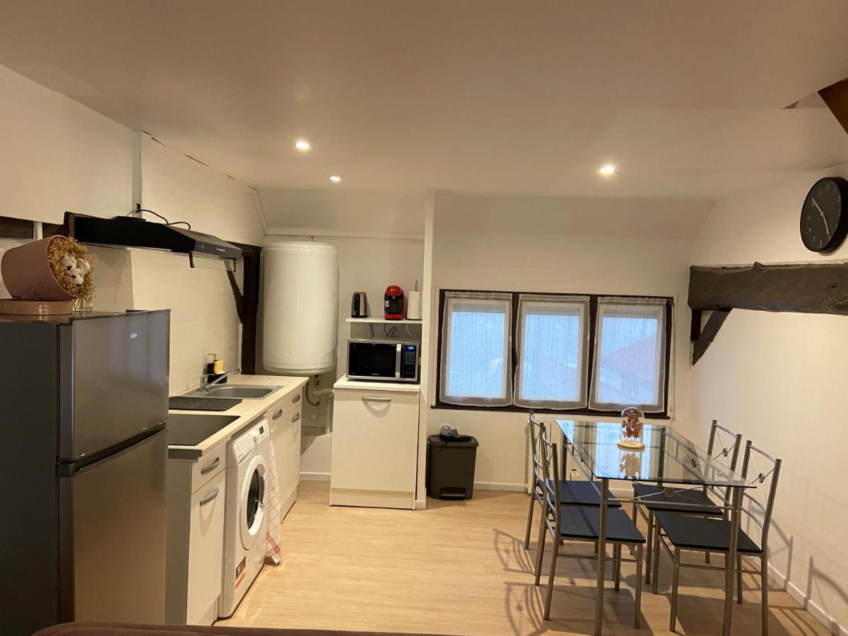 Le Bassam, proche aéroport - Housity