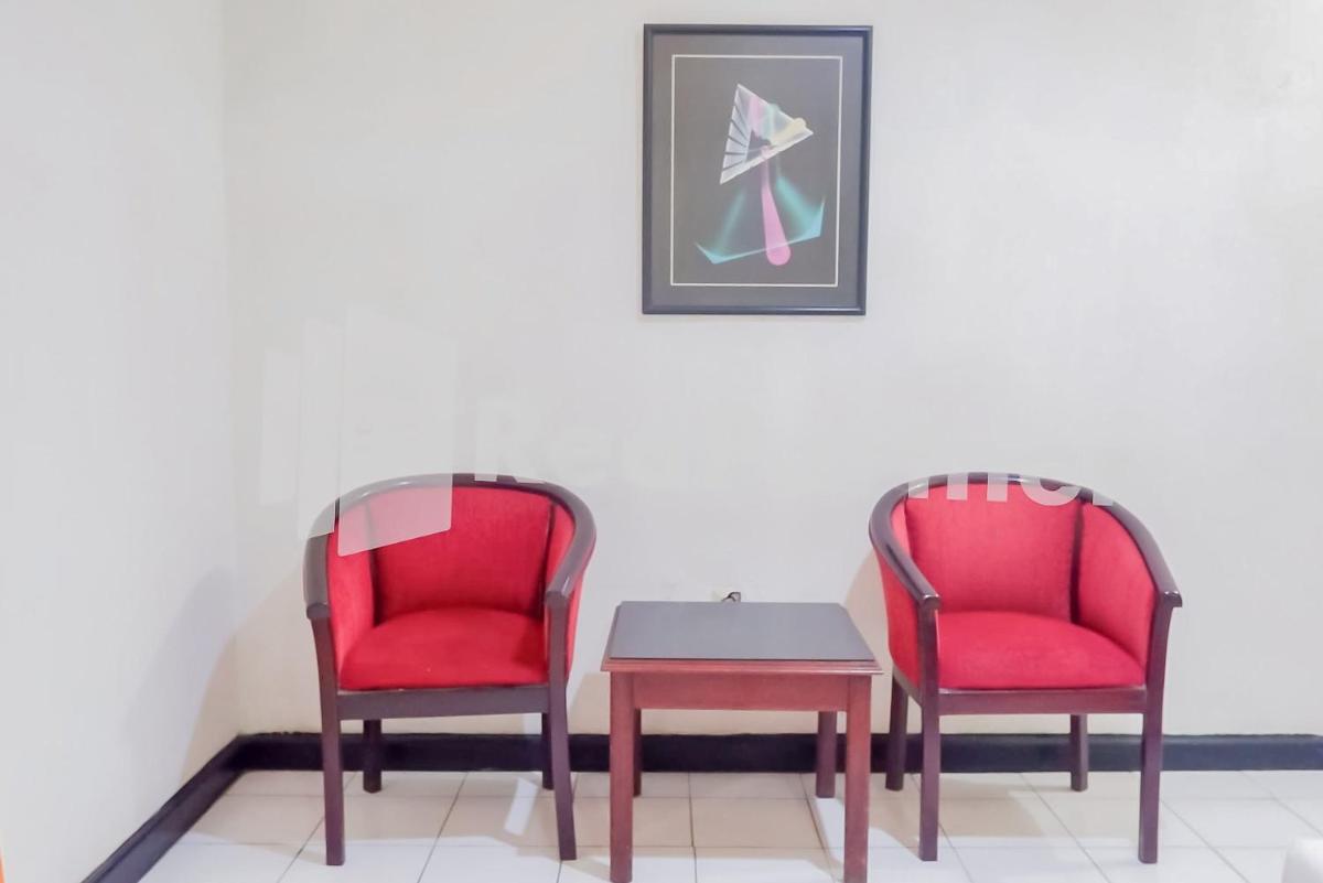 Suitetrails - Graha Sartika Hotel RedPartner