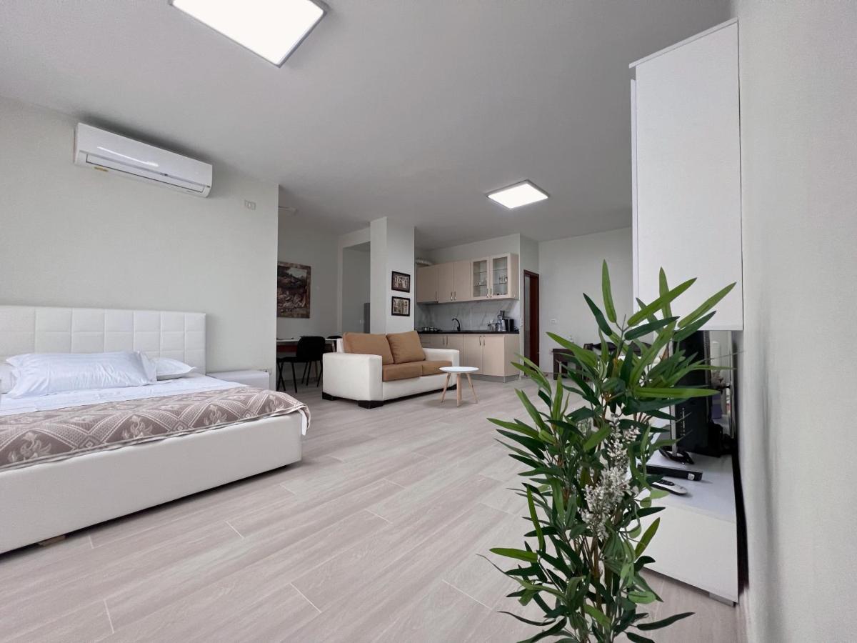 Home & Apartment In Tirana - Hizvo