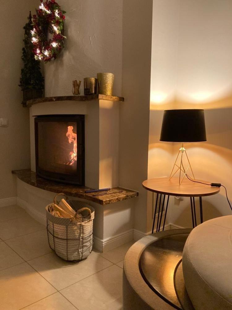 Apartamenty dwupokojowe z łazienką, Darmowy parking, Zameldowanie bezobsługowe - Housity