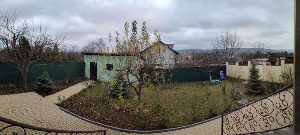 Golden Rose House - Housity