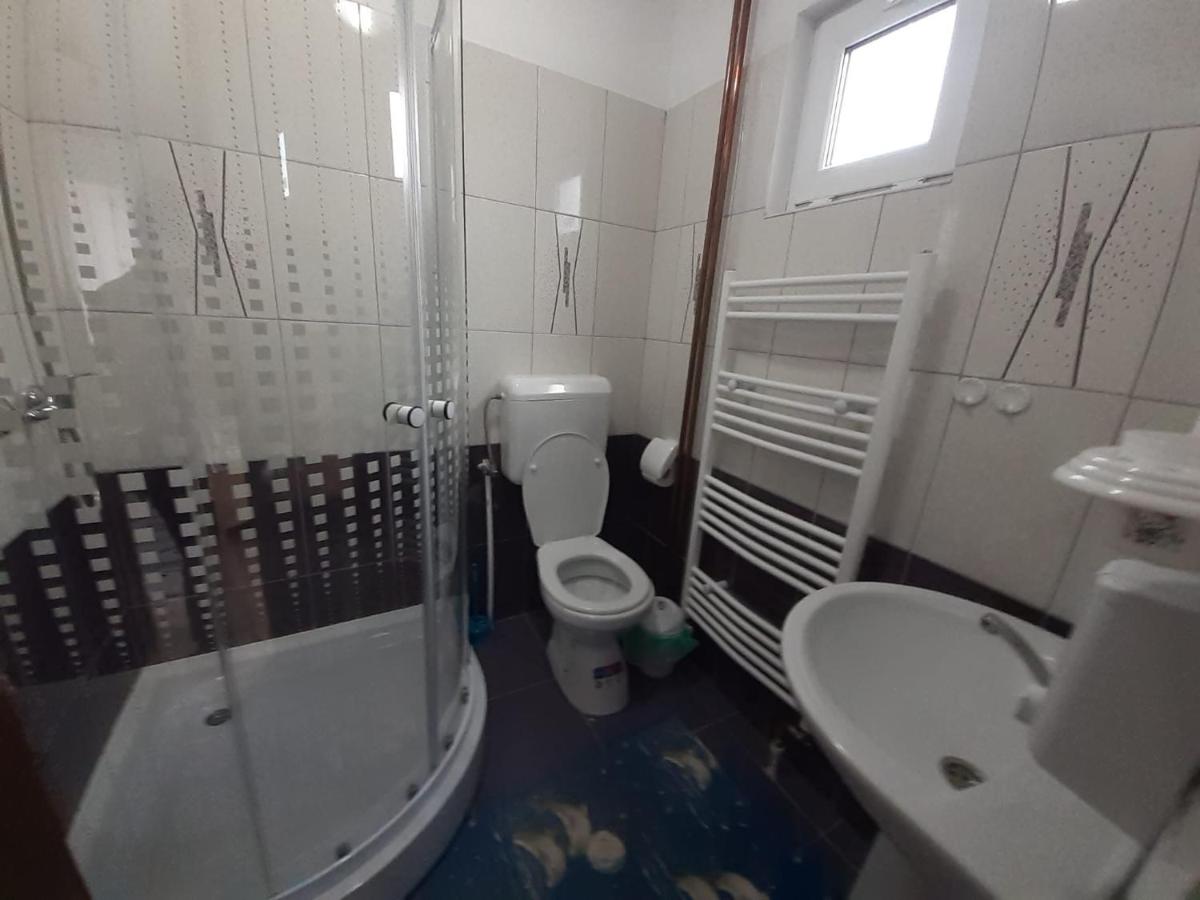 Casa Mony&Cik - Housity
