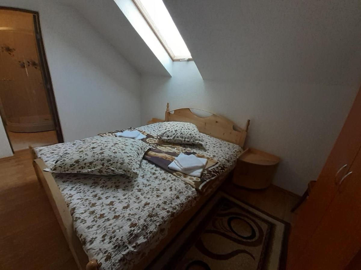 Casa Mony&Cik - Housity