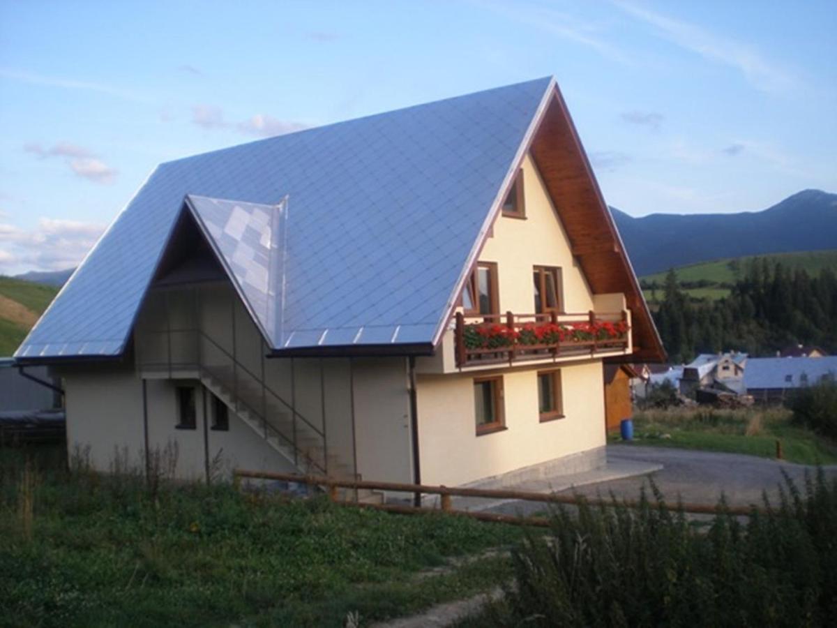 Dom na okraji obce - Privát Šiškovci - Housity