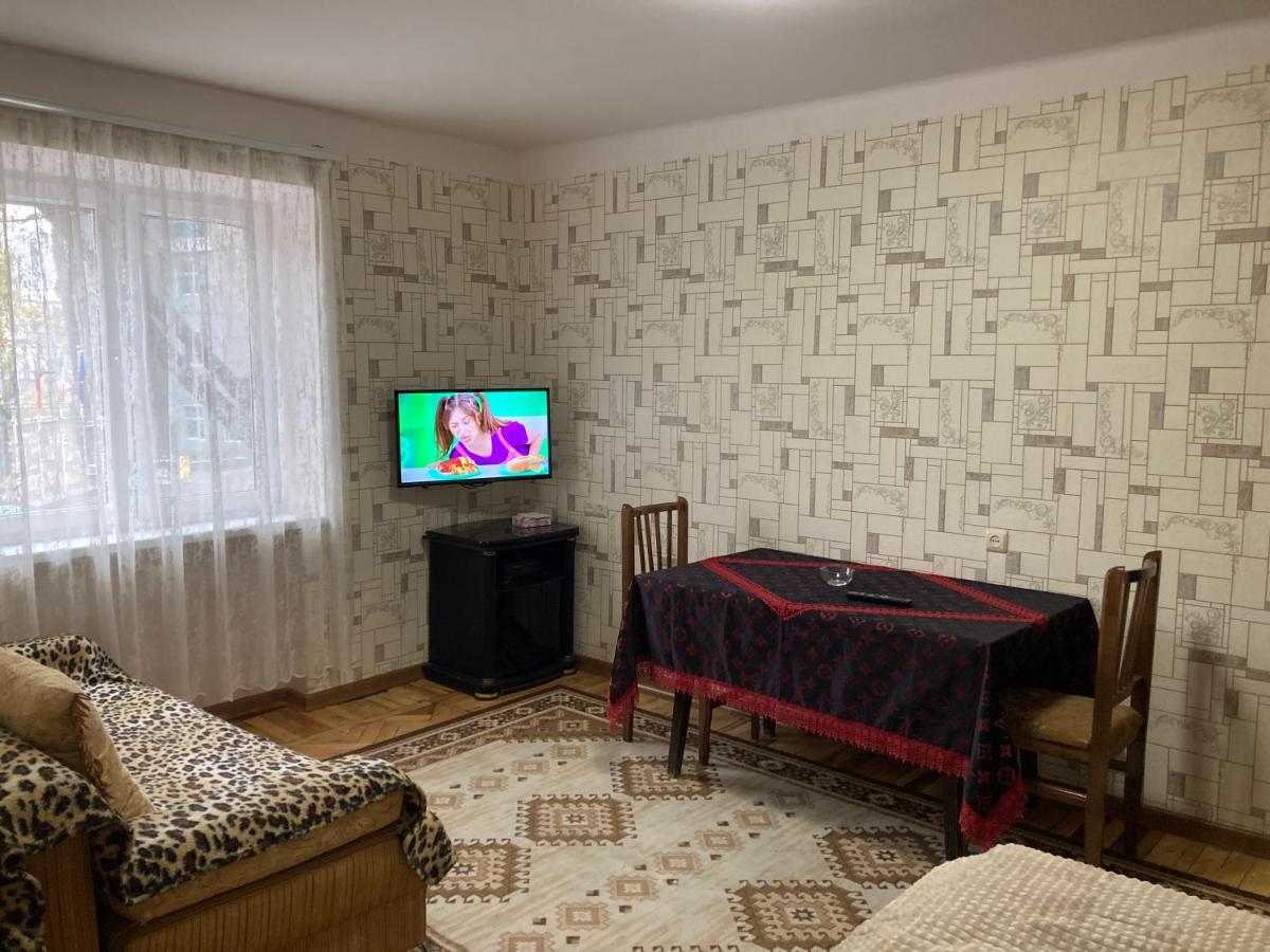 1 ком апартаменты в центре Г. Ереван - Housity