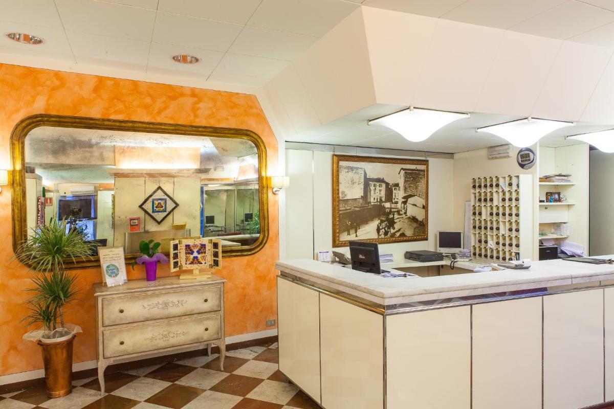 Hotel San Marco - Housity