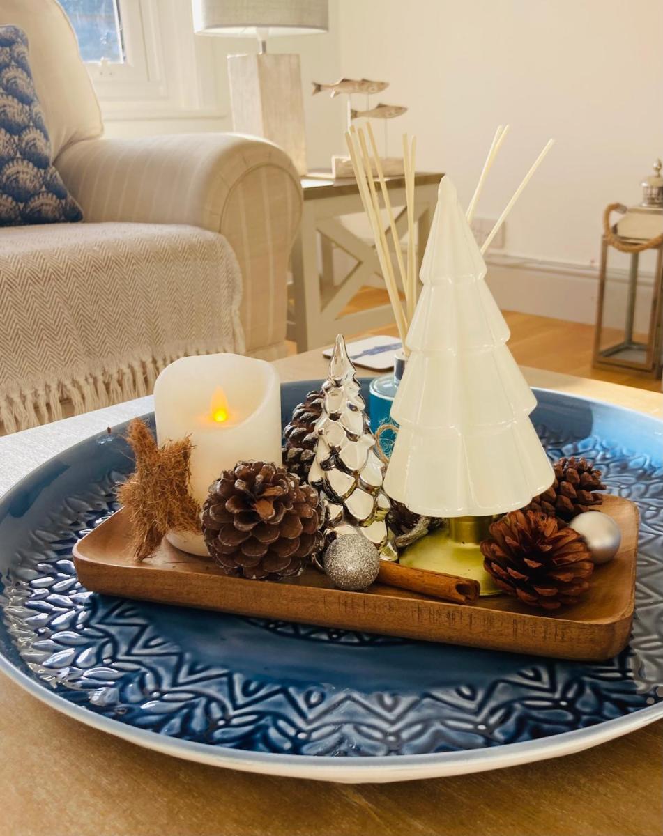 Harbour Retreat Padstow - Entire Apartment in the beautiful old town of Padstow Harbour - Housity