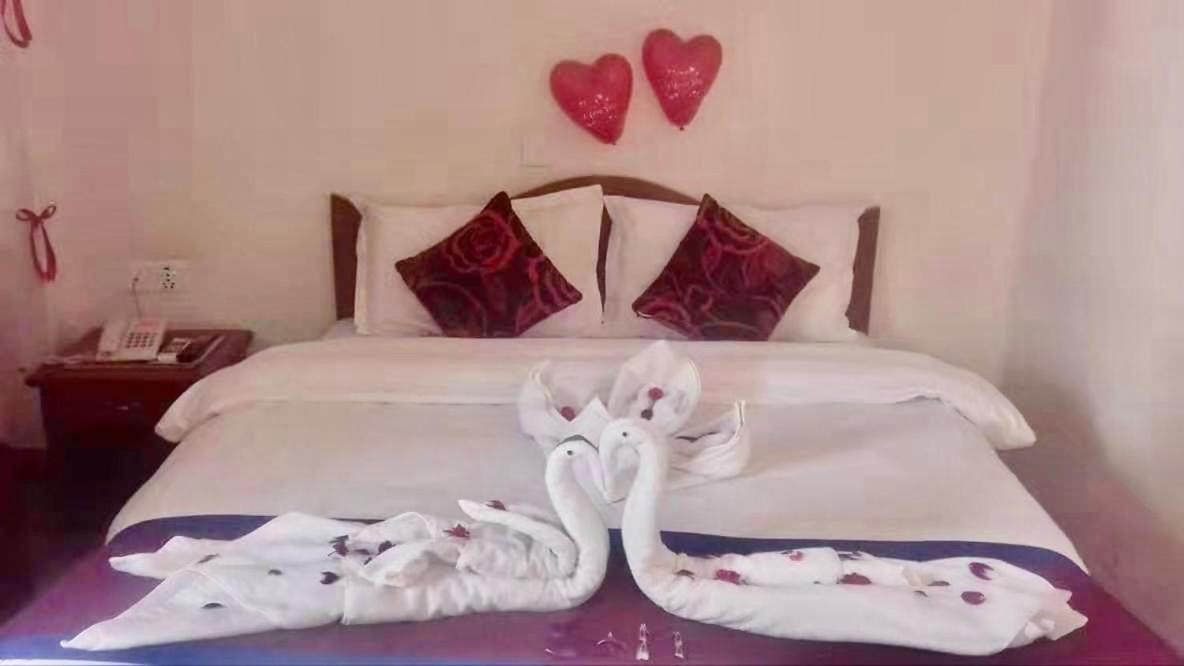 Hotel Asia - Housity