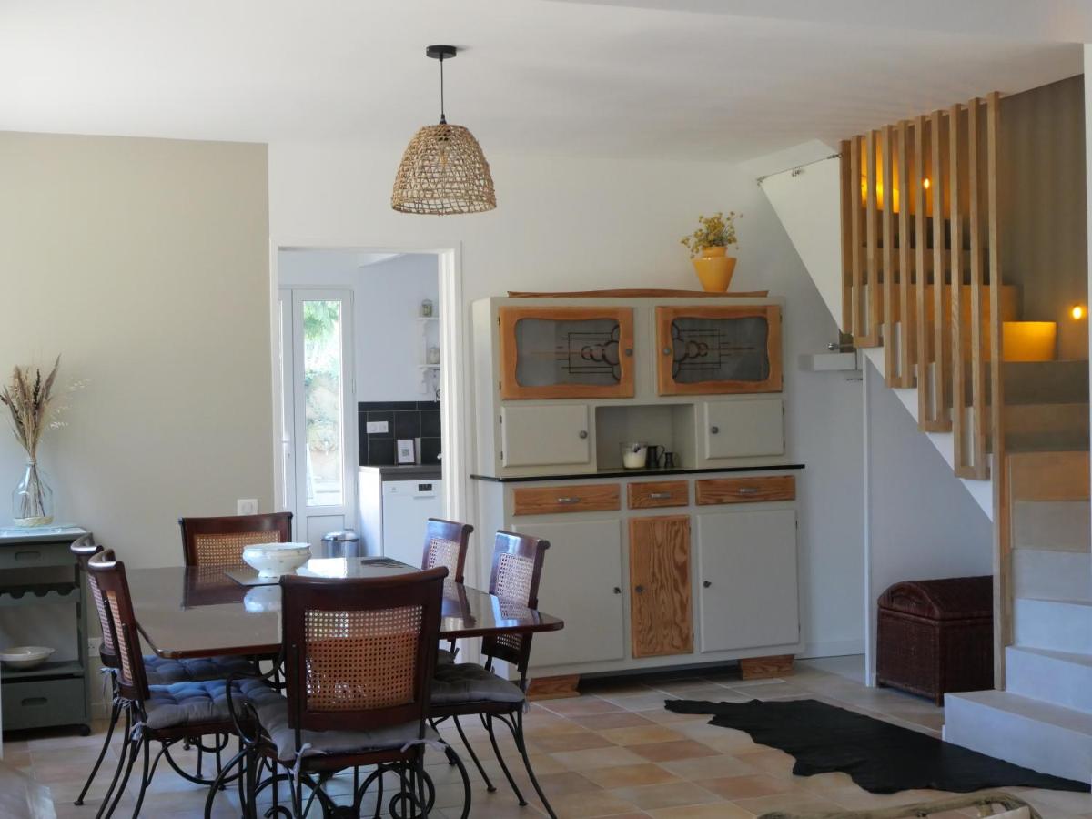 Suitetrails - Bâtisse en pierre XVII siècle 115 M² avec terrasse