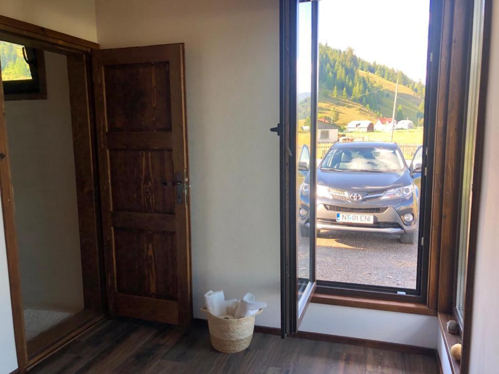 Cabana EIA - Housity