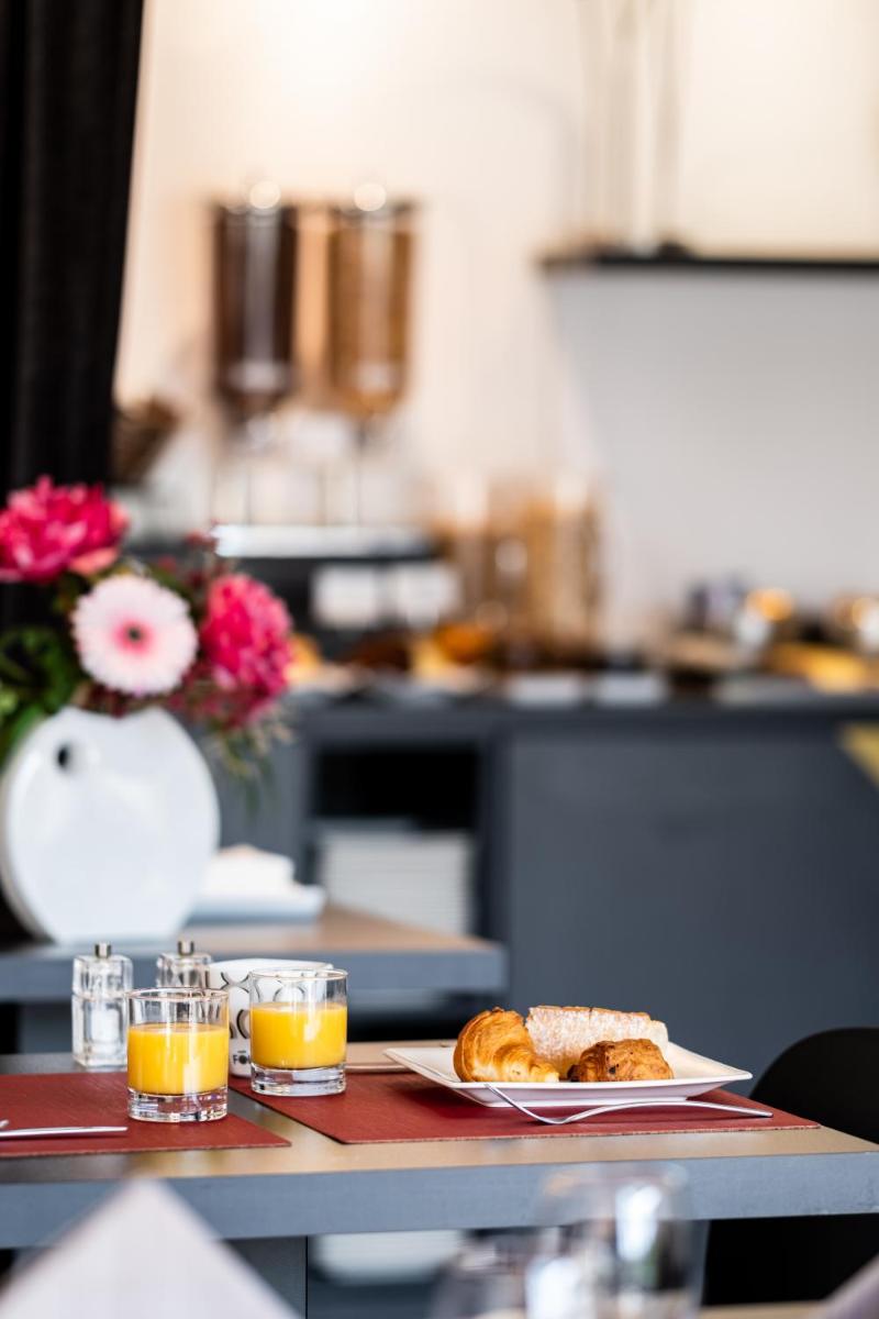 Nourriture dans l'hôtel ou à proximité