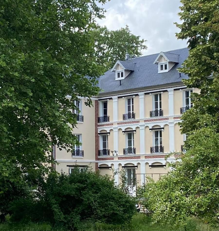 L’orée du bois des rois - Housity