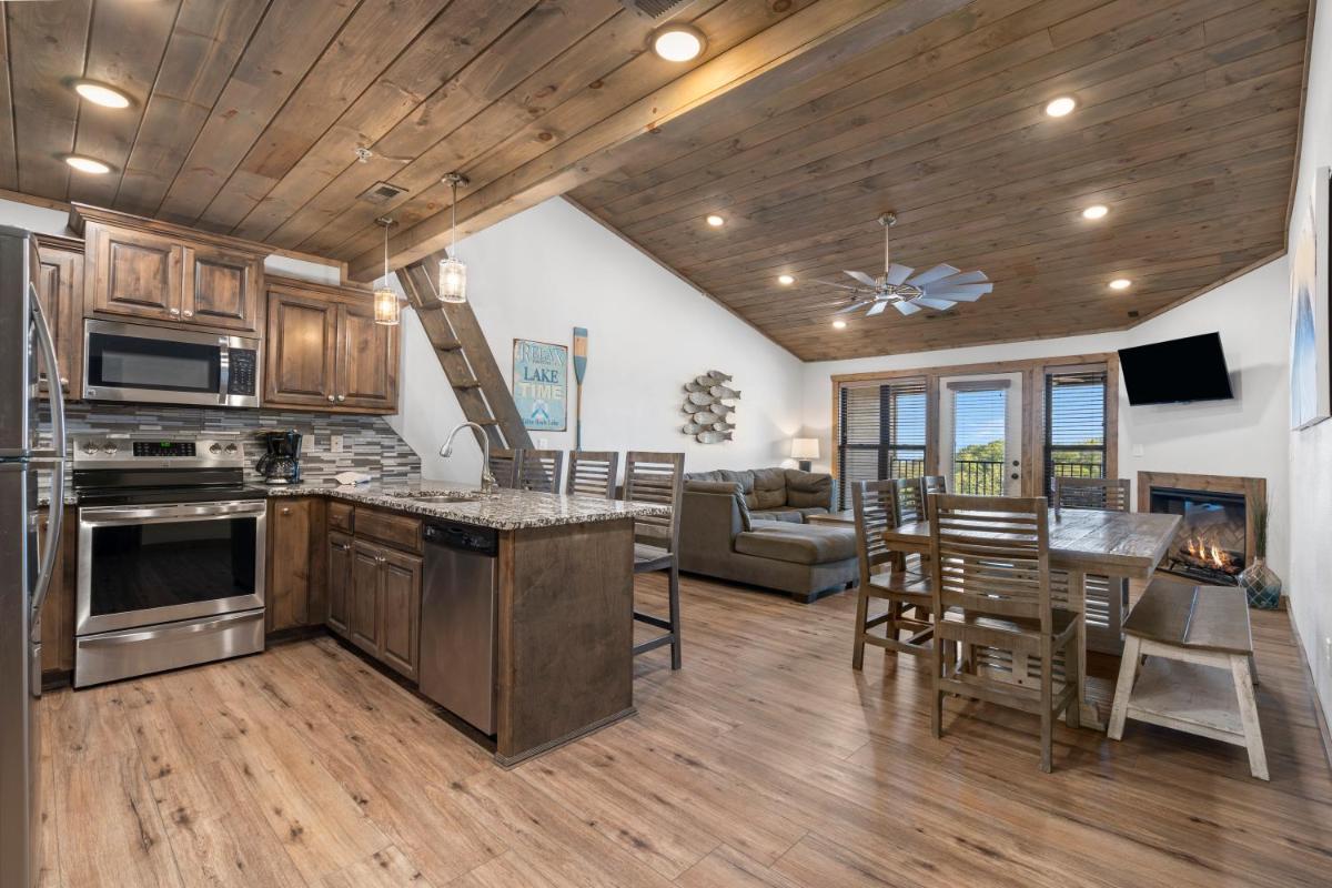 Table Rock Resorts at Indian Point - Housity