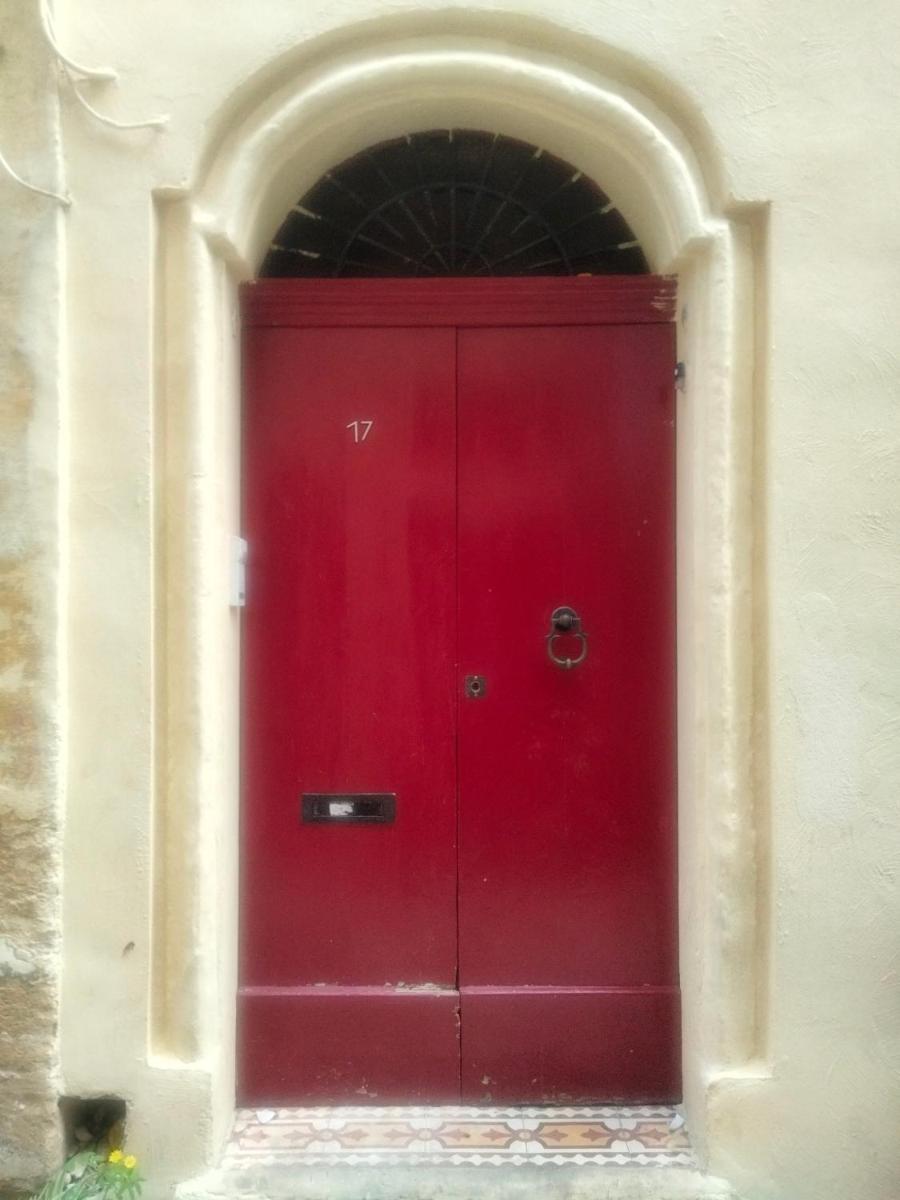 Charming 17th Cent House of Character in the famous 3 Cities, right next to Valletta - Housity