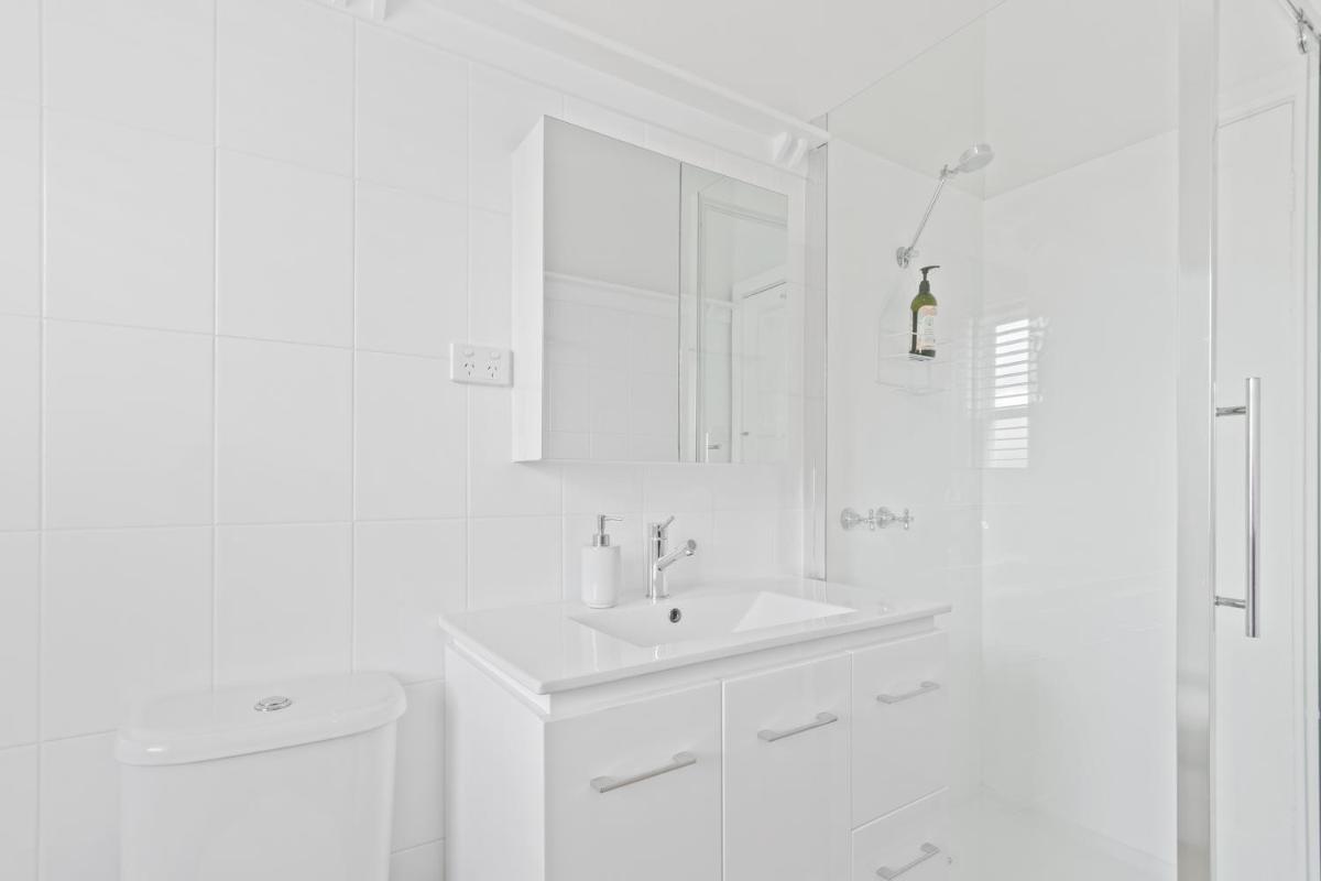 Beautiful House - Central Location - Near Beach - Housity