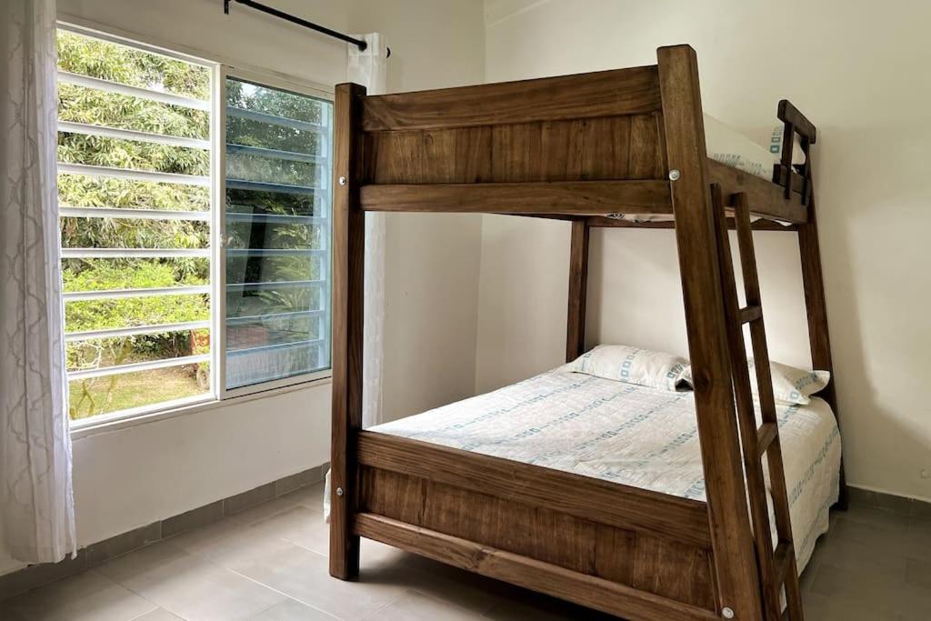 Casa campestre con piscina y jacuzzi cerca a Ginebra Valle del Cauca - Housity