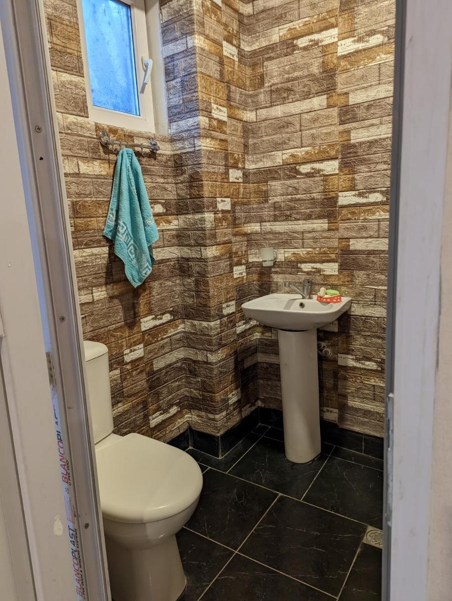 Berdo's Guest house - Housity
