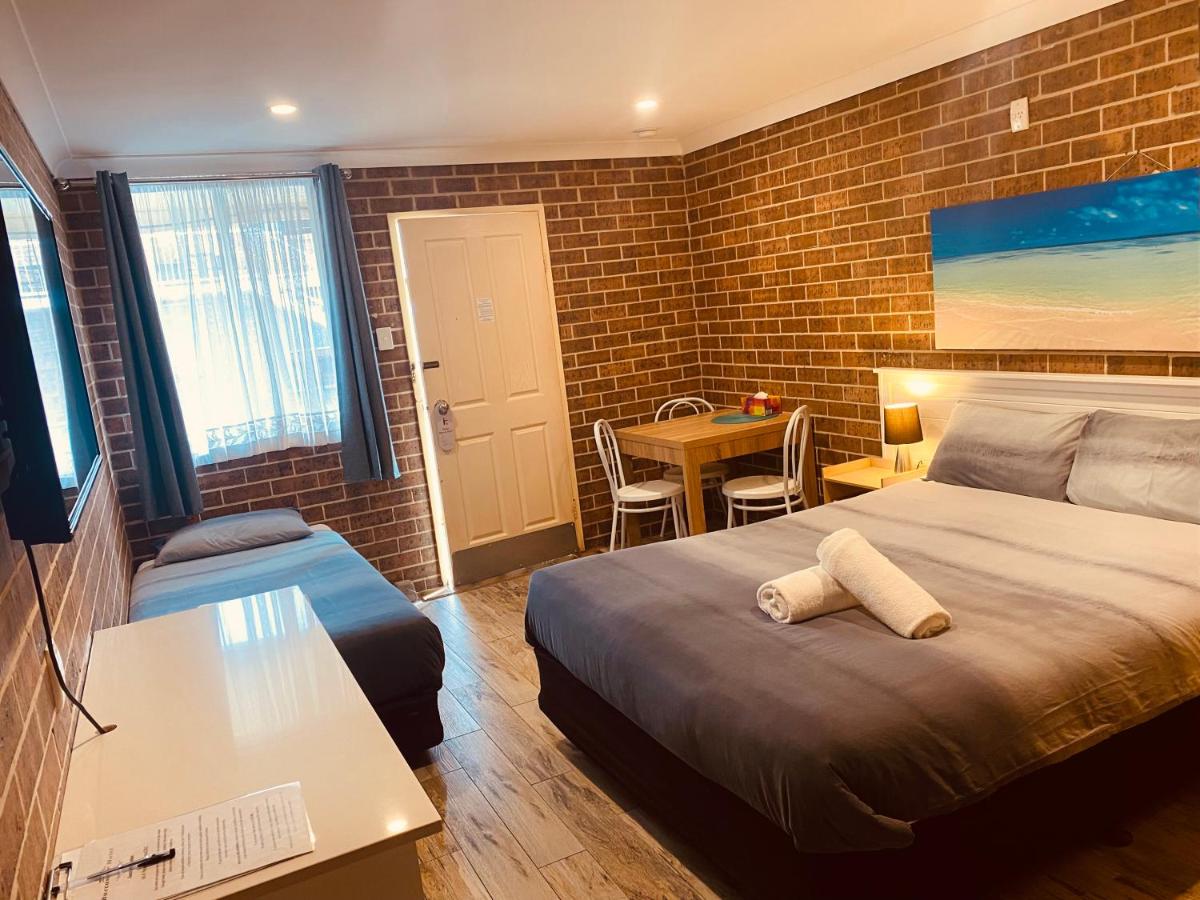 Buccaneer Motel - Housity