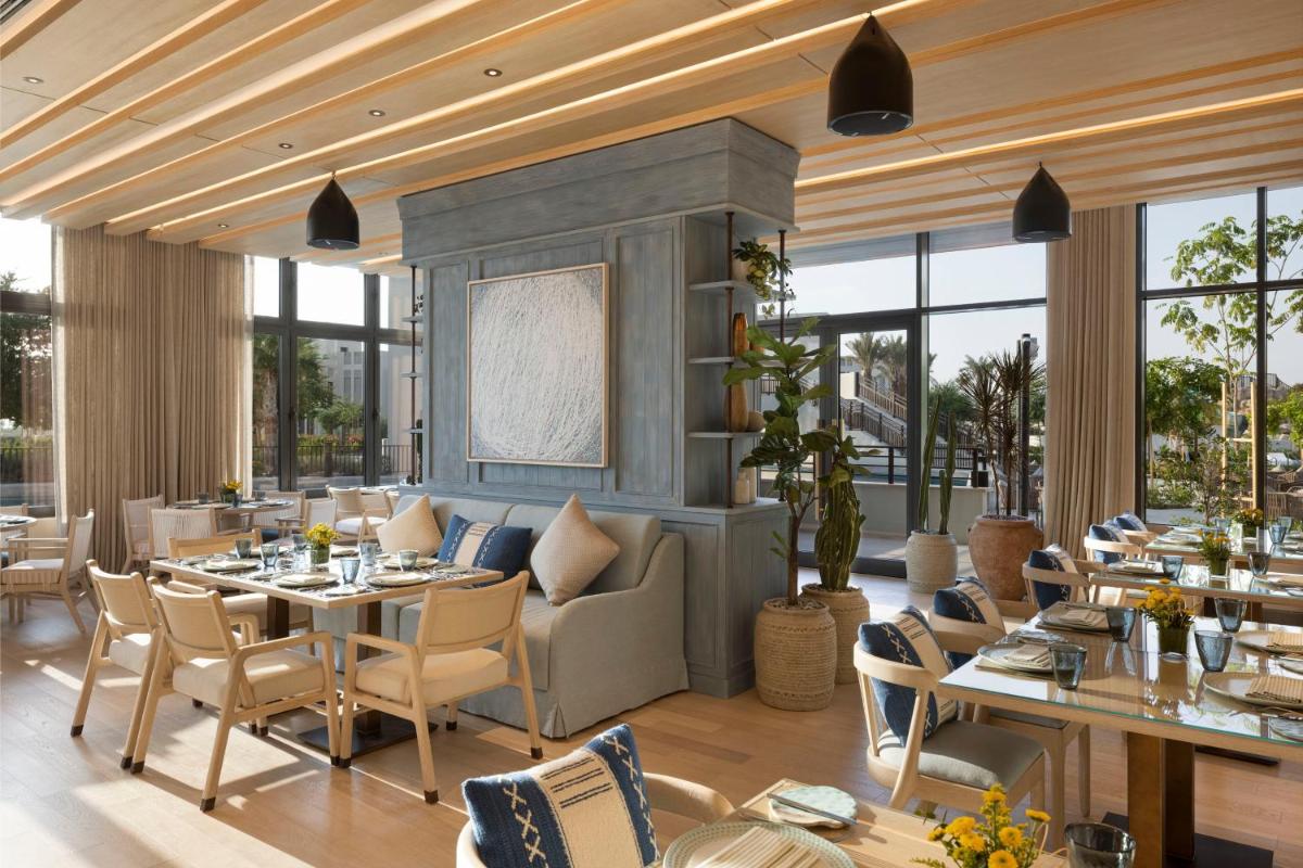 Suitetrails - Jumeirah Gulf of Bahrain Resort and Spa