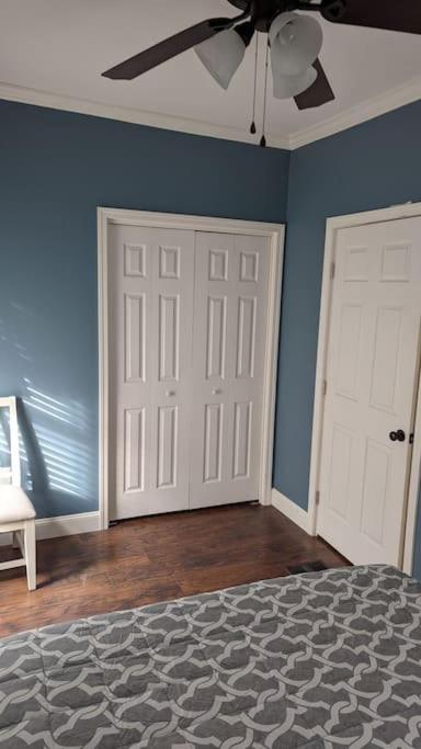 Washington Street Cozy Home - Housity
