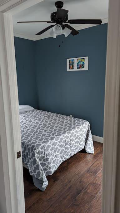 Washington Street Cozy Home - Housity