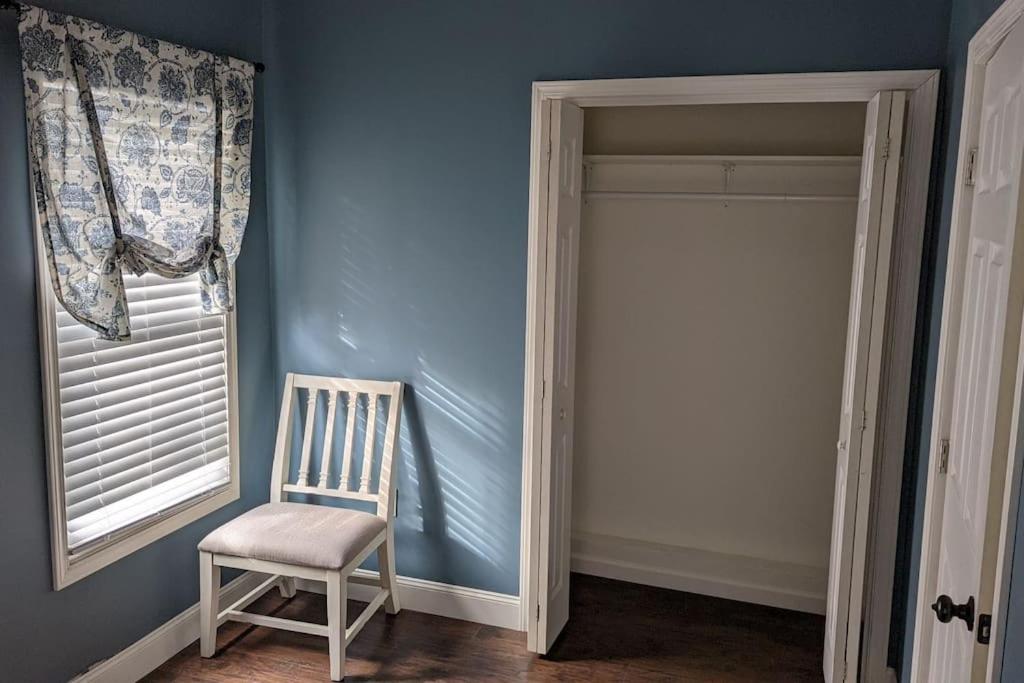 Washington Street Cozy Home - Housity