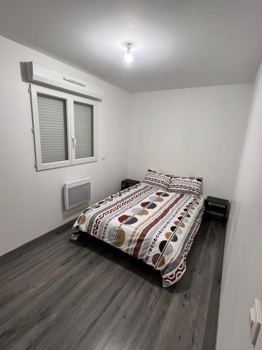 Appartement F3 ,2 bedrooms with parking aéroport Orly à 20mn - Housity