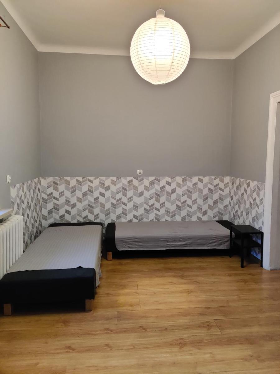 Idealny dla firm - Housity