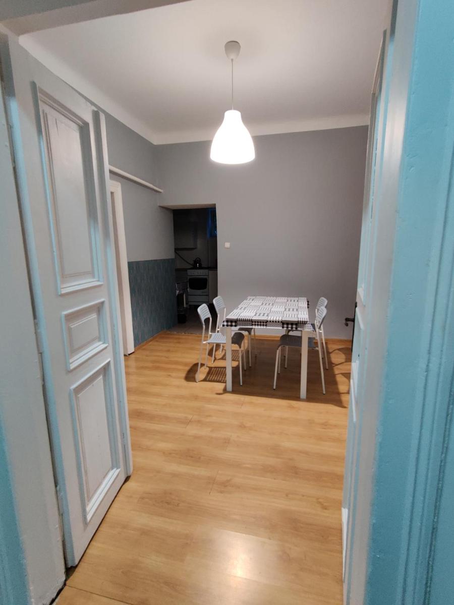 Idealny dla firm - Housity