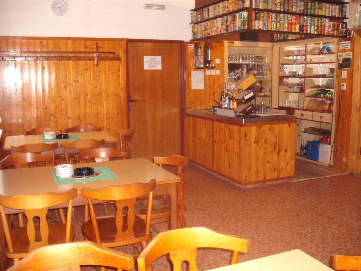 Hostinec U Valentů - Housity