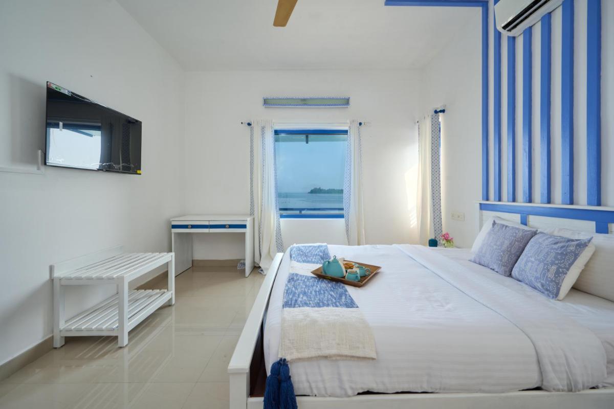 Seclude by the Lake, Alleppey - Housity