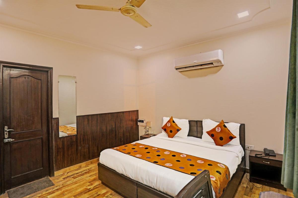 Suitetrails - Hotel Grand Tushar - Near Ghaziabad Railway Station